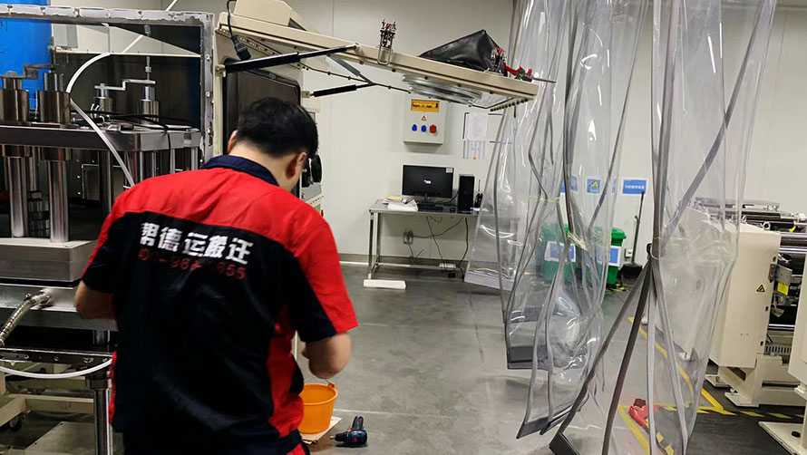 揭秘！深圳龍崗搬家公司如何應(yīng)對(duì)大型企業(yè)搬遷挑戰(zhàn)